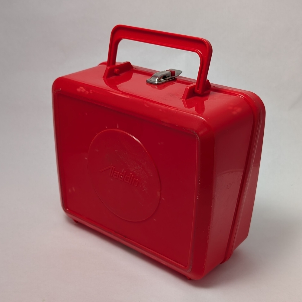 Care Bears Red Lunchbox and Thermos Set - Picture 7 of 10